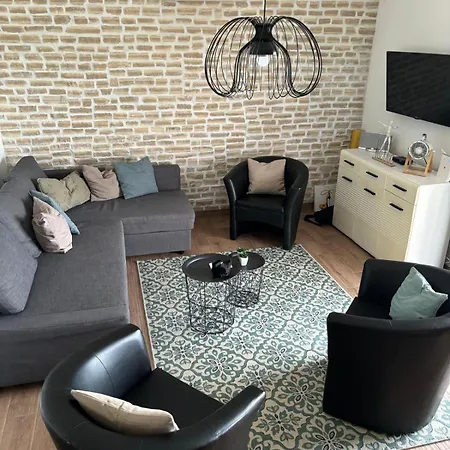 Cecilia - 4 Bedrooms, 4 Bathrooms, Inside Heated Pool, Gym * Kornić